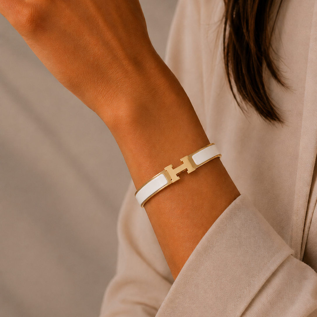 H bracelet